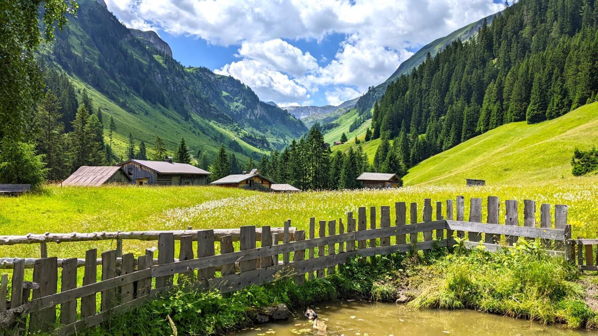 Haus Schoenblick Бах Экстерьер фото